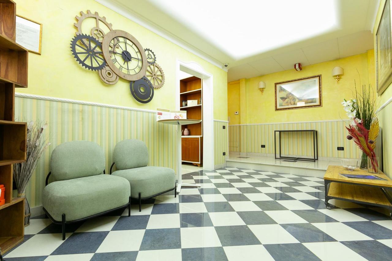 Capitolium Rooms Рим Экстерьер фото