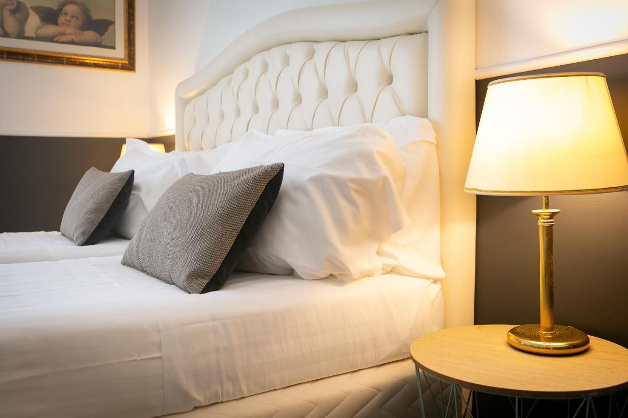 Capitolium Rooms Рим Экстерьер фото