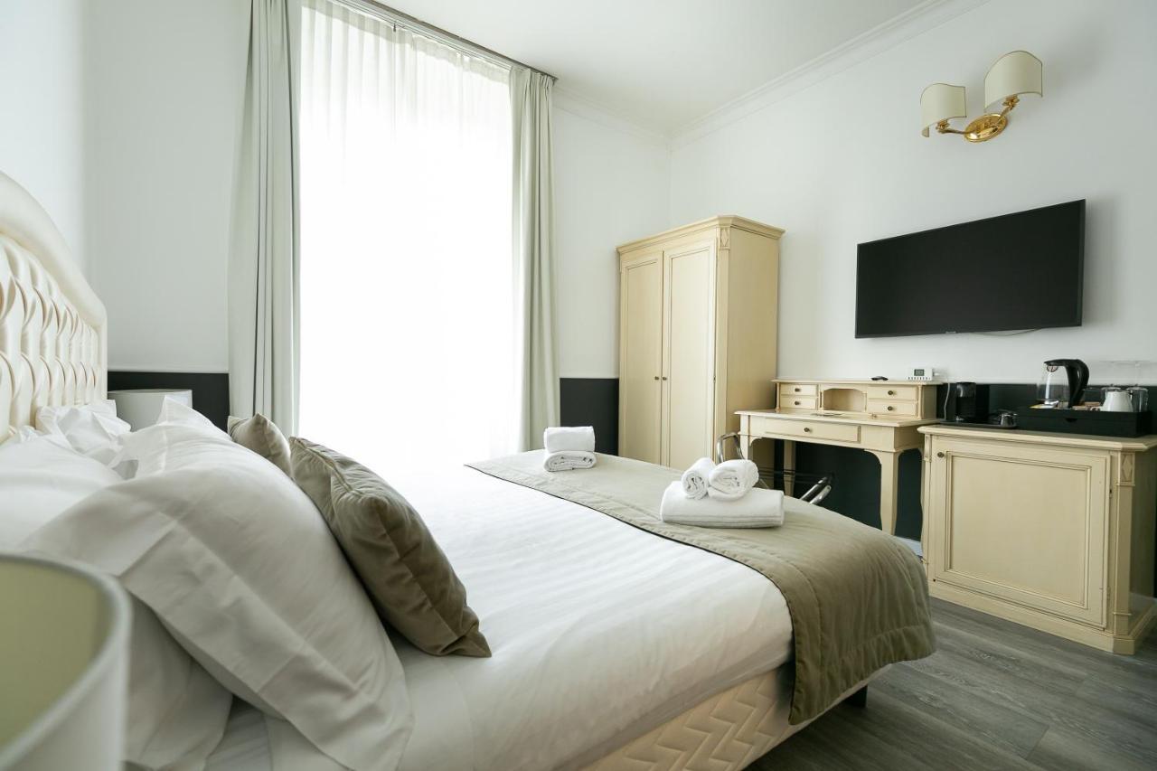 Capitolium Rooms Рим Экстерьер фото